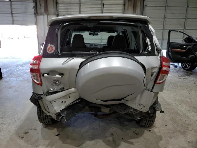  TOYOTA RAV4 2012 Серебристый