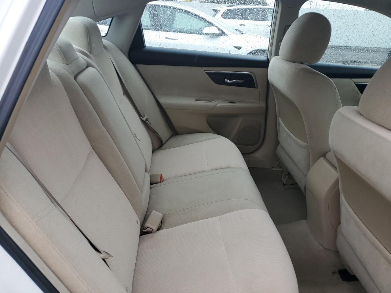 2013 Nissan Altima - Image 10