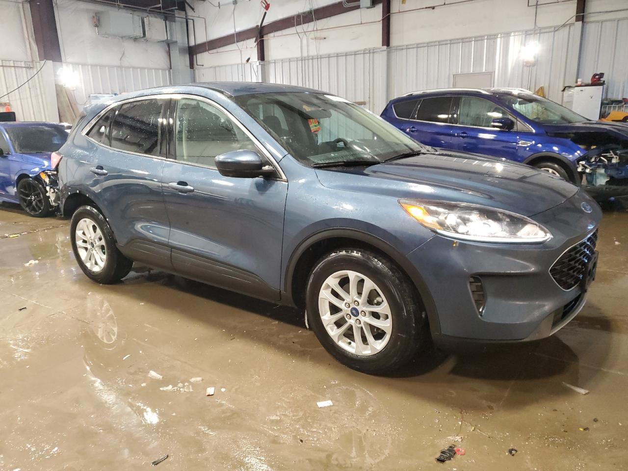 2020 Ford Escape - Image 4