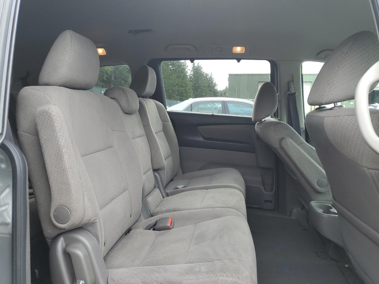 2014 Honda Odyssey - Image 11
