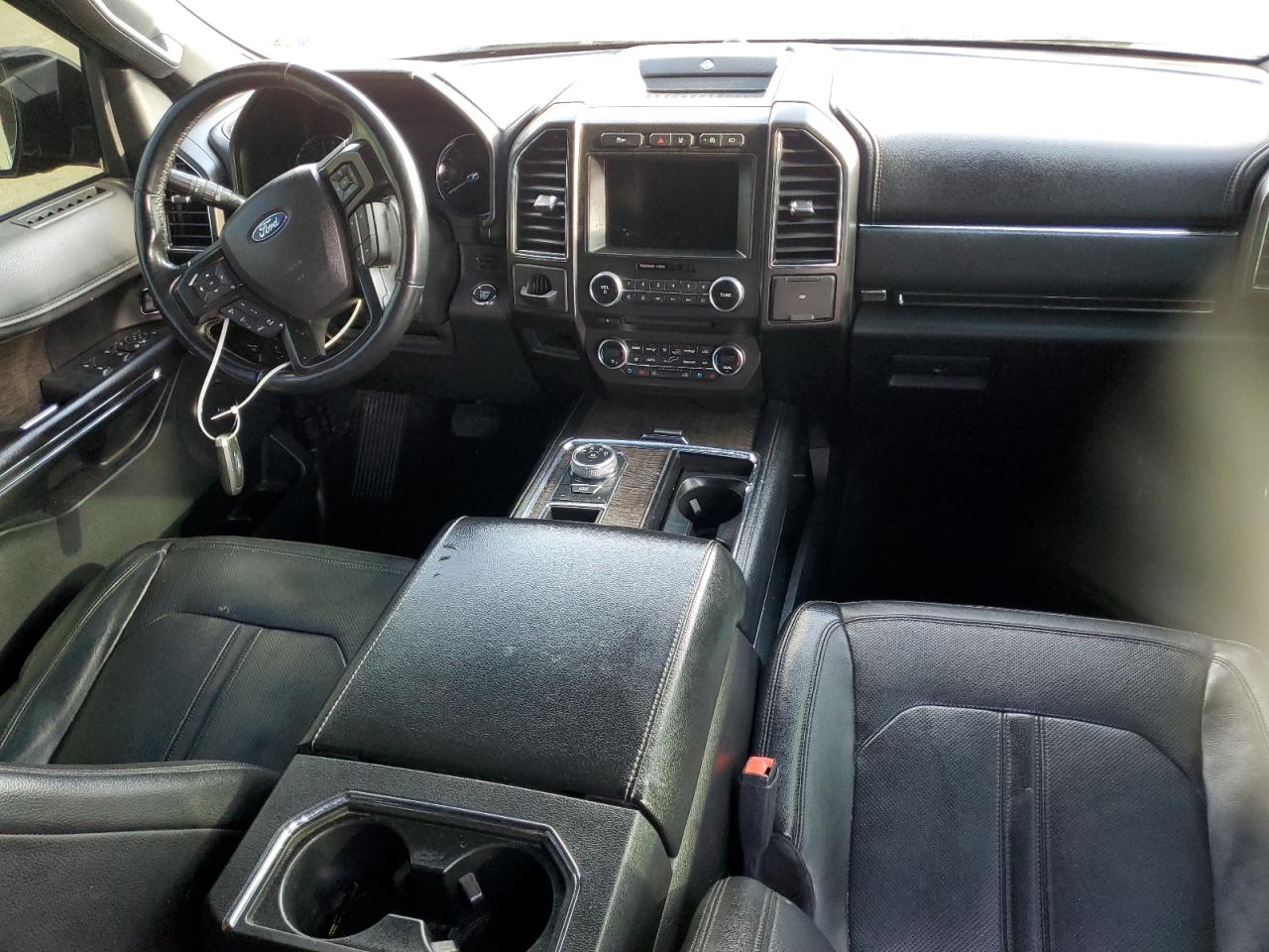 2018 Ford Expedition - Image 8