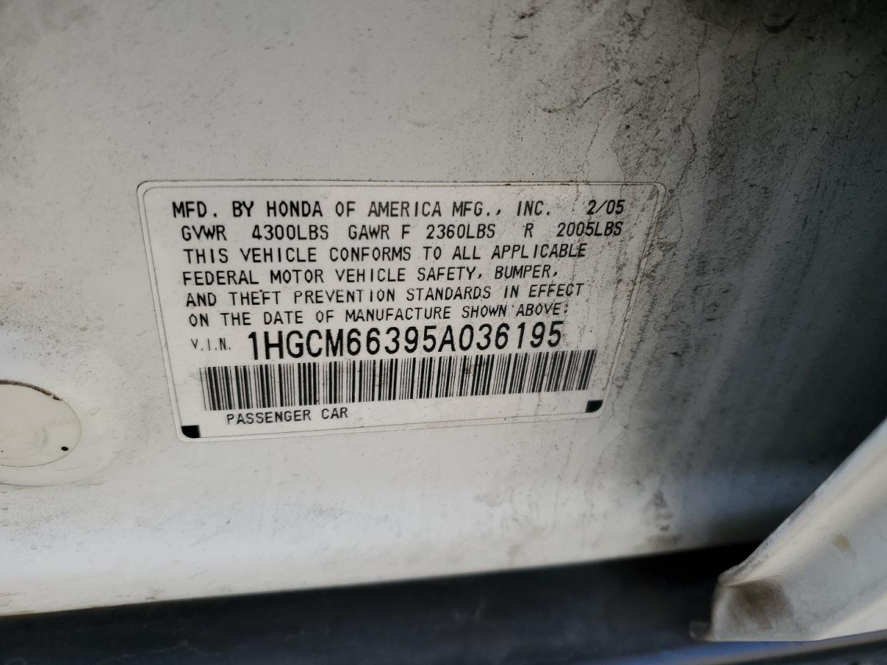 2005 Honda Accord - Image 12