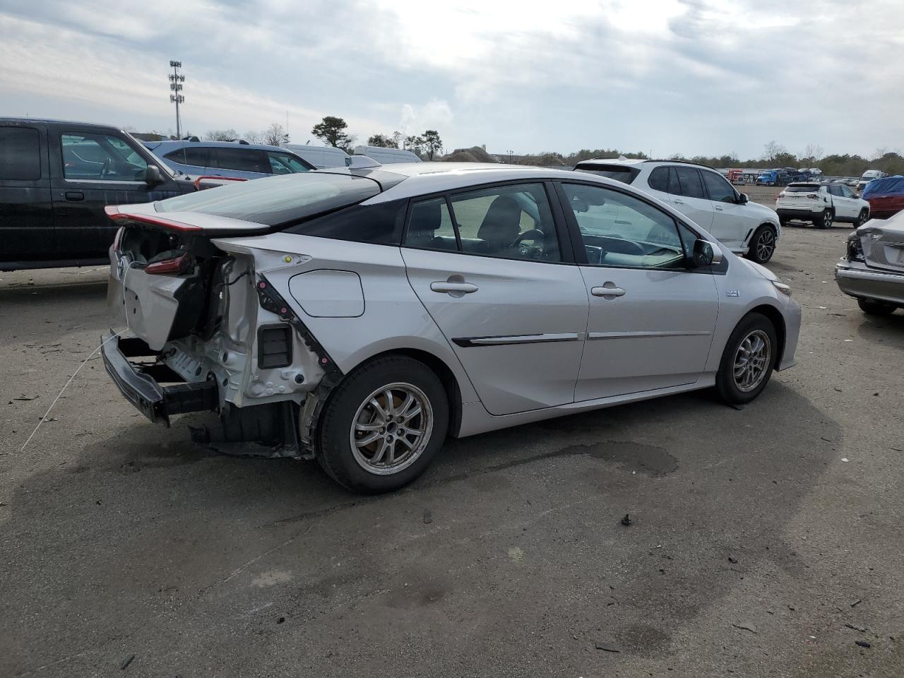 2022 Toyota Prius - Image 3