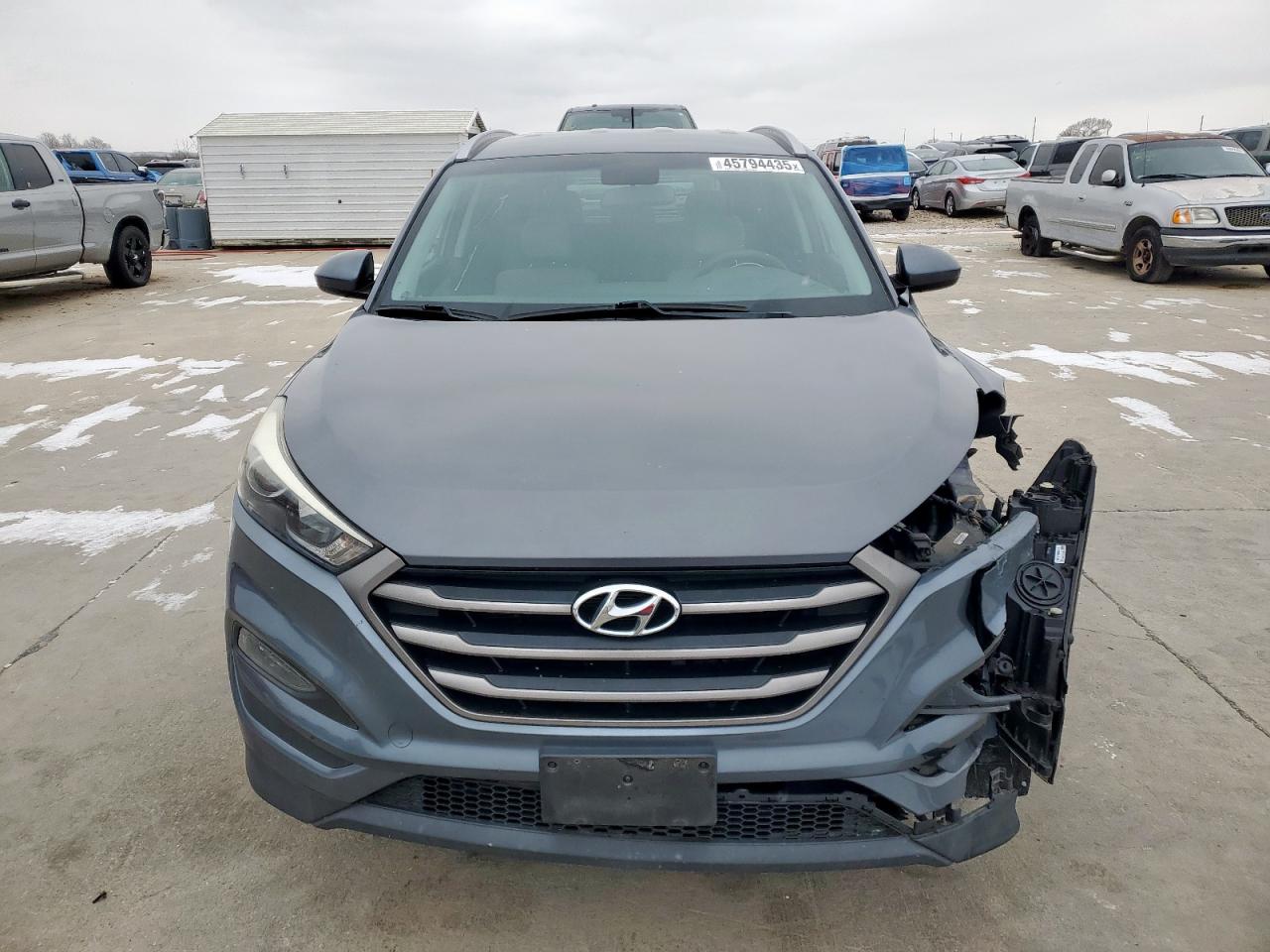 2016 Hyundai Tucson - Image 5