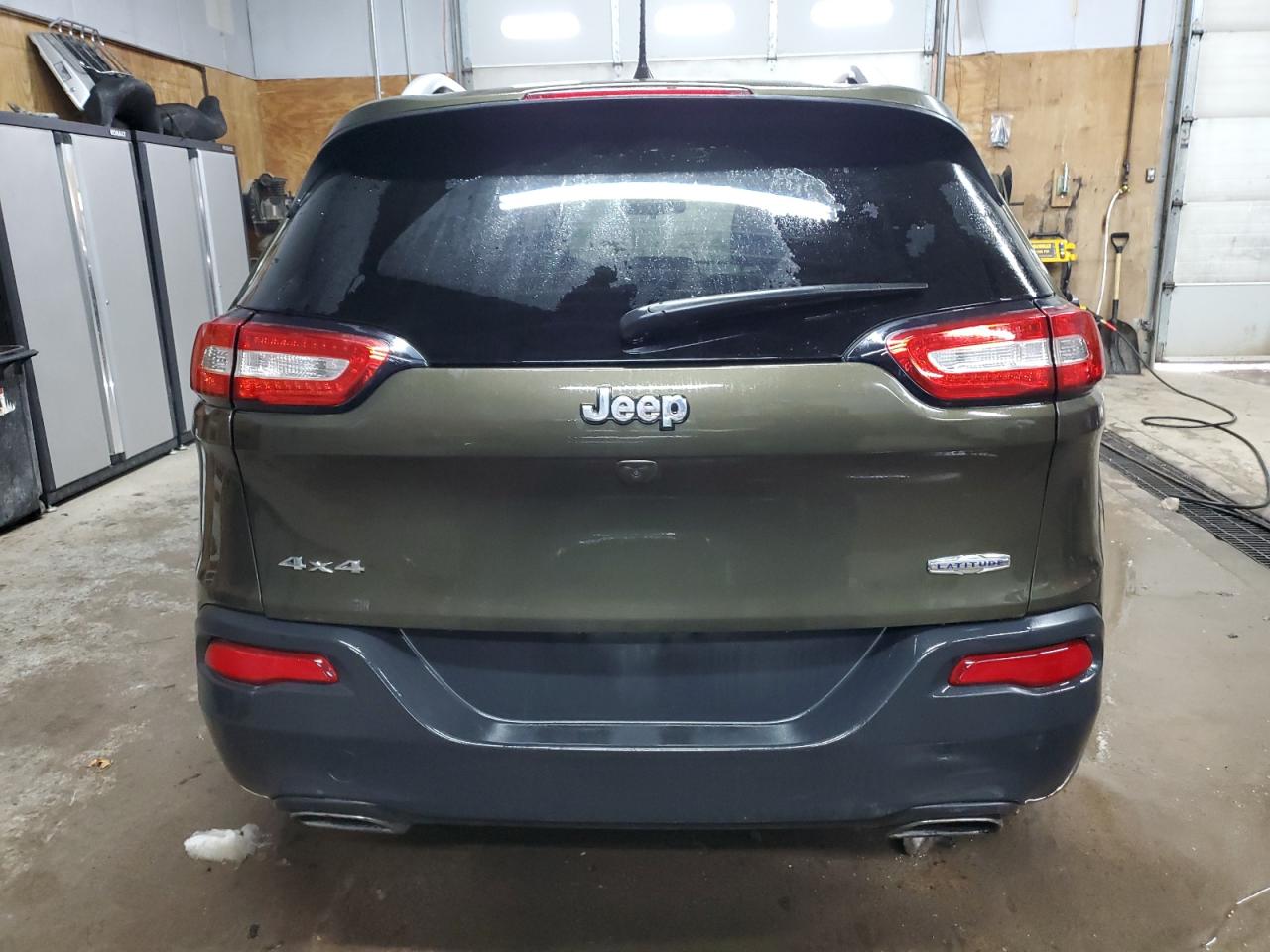 2016 Jeep Grand Cherokee - Image 6