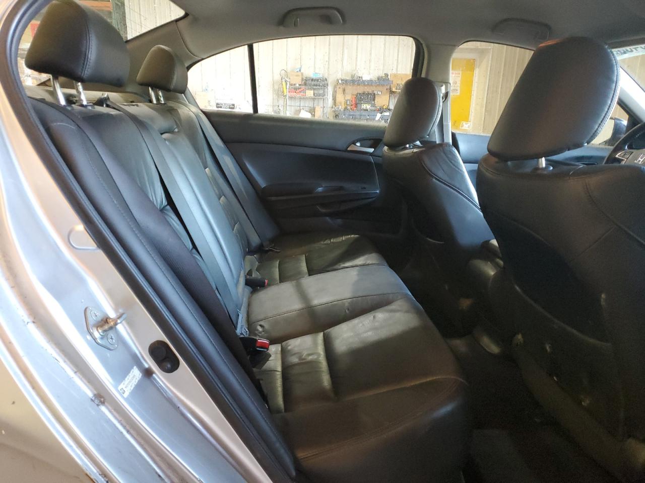 2012 Honda Accord - Image 10