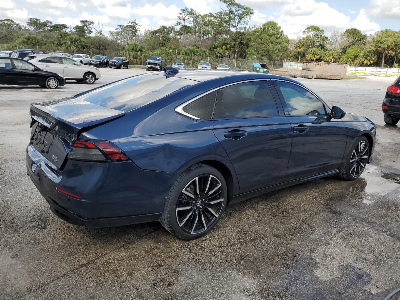 2023 Honda Accord - Image 3