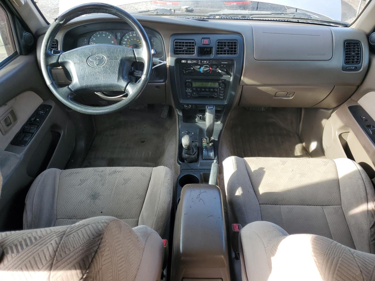 2002 Toyota 4Runner - Image 8