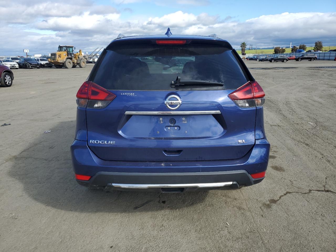 5N1AT2MT2JC738003 NISSAN ROGUE 2018
