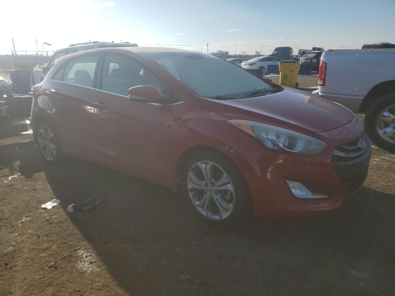 2013 Hyundai Elantra - Image 4