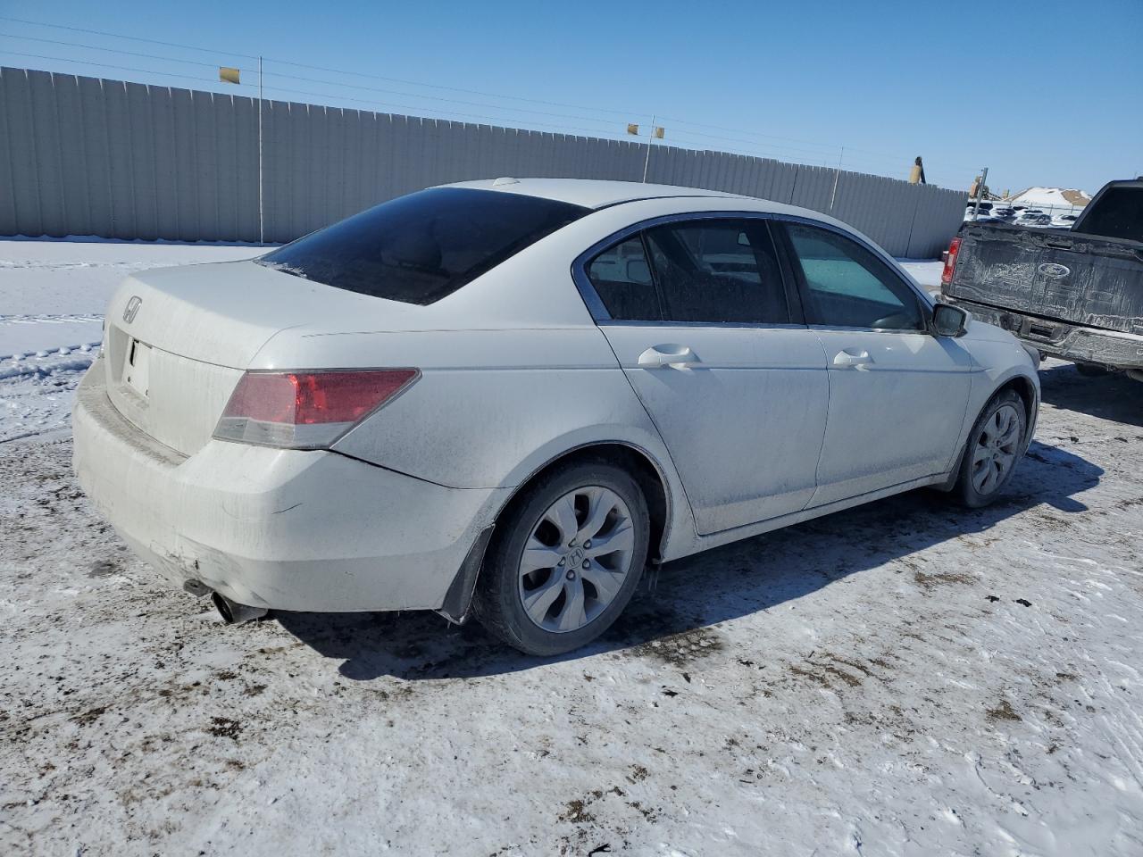 2009 Honda Accord - Image 3