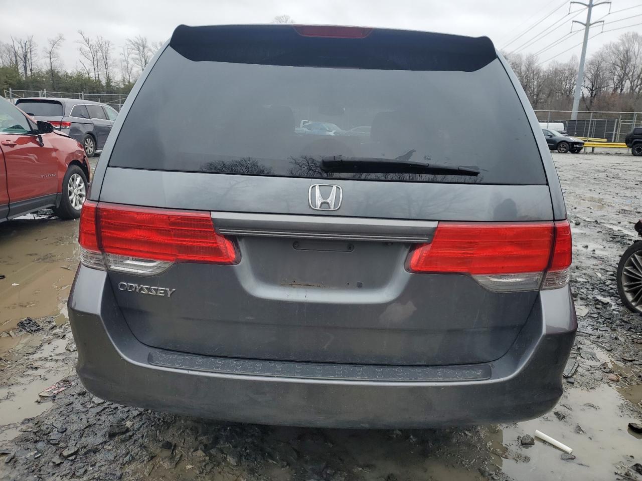 2010 Honda Odyssey - Image 6