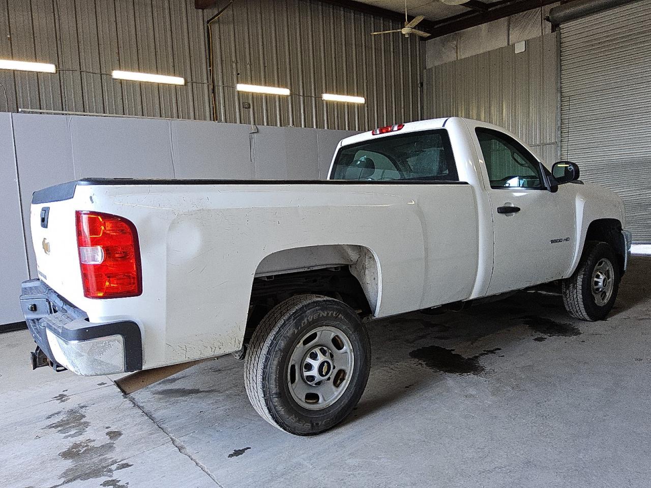 2013 Chevrolet Silverado - Image 3