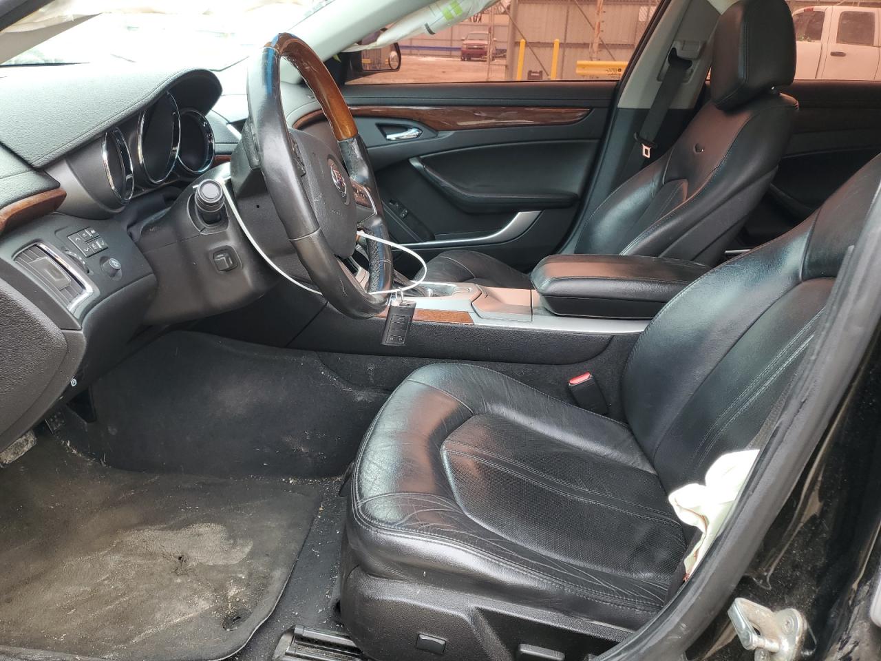 2010 Cadillac CTS - Image 7