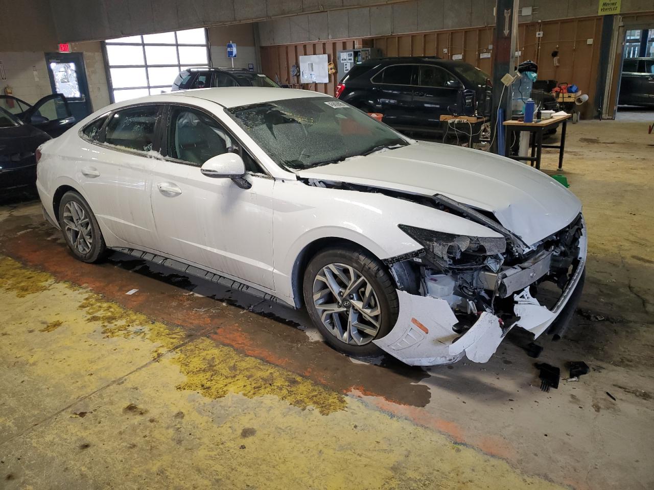 2023 Hyundai Sonata - Image 4