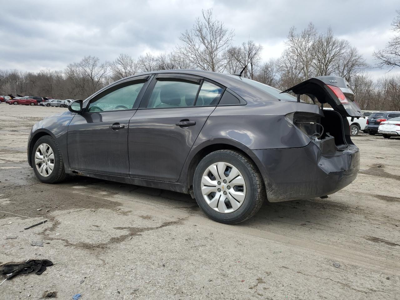 2014 Chevrolet Cruze - Image 2