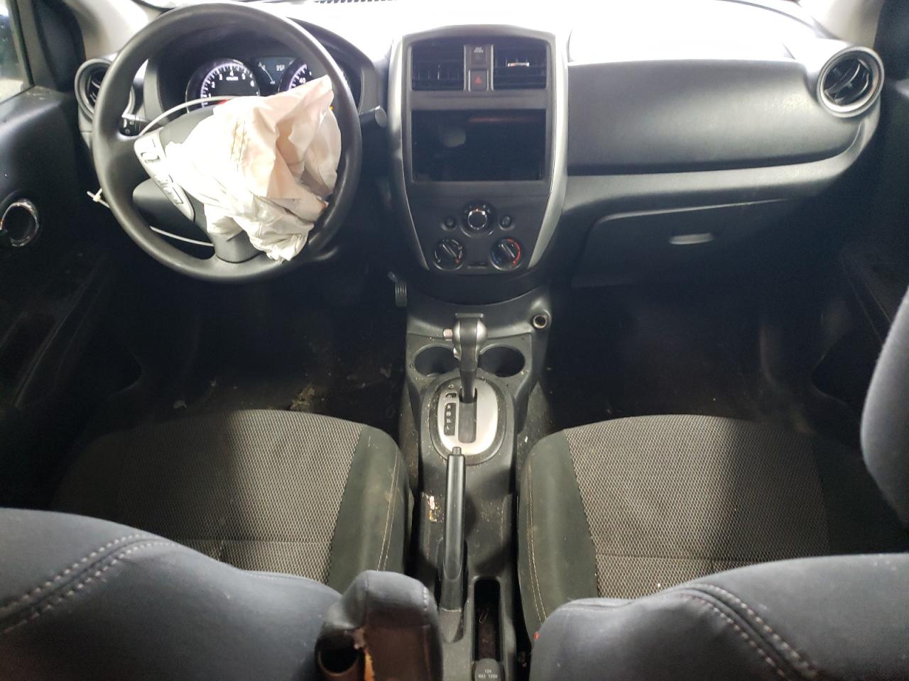 2019 Nissan Versa - Image 8