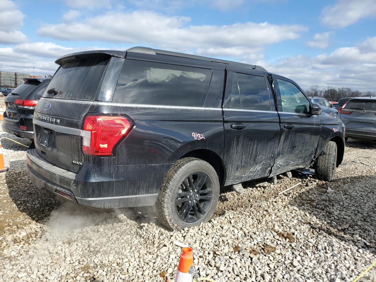2023 Ford Expedition - Image 3