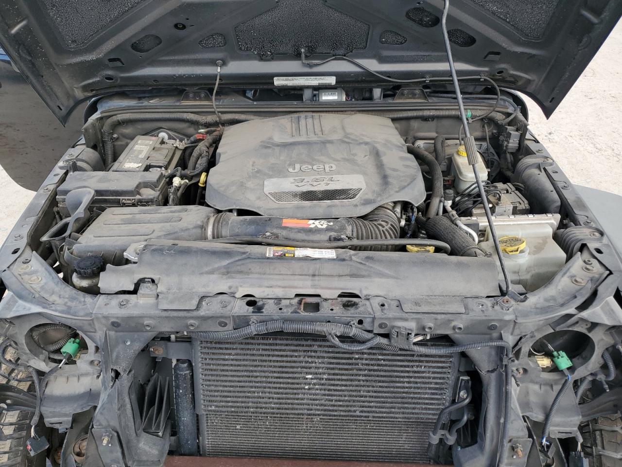 2012 Jeep Wrangler - Image 12