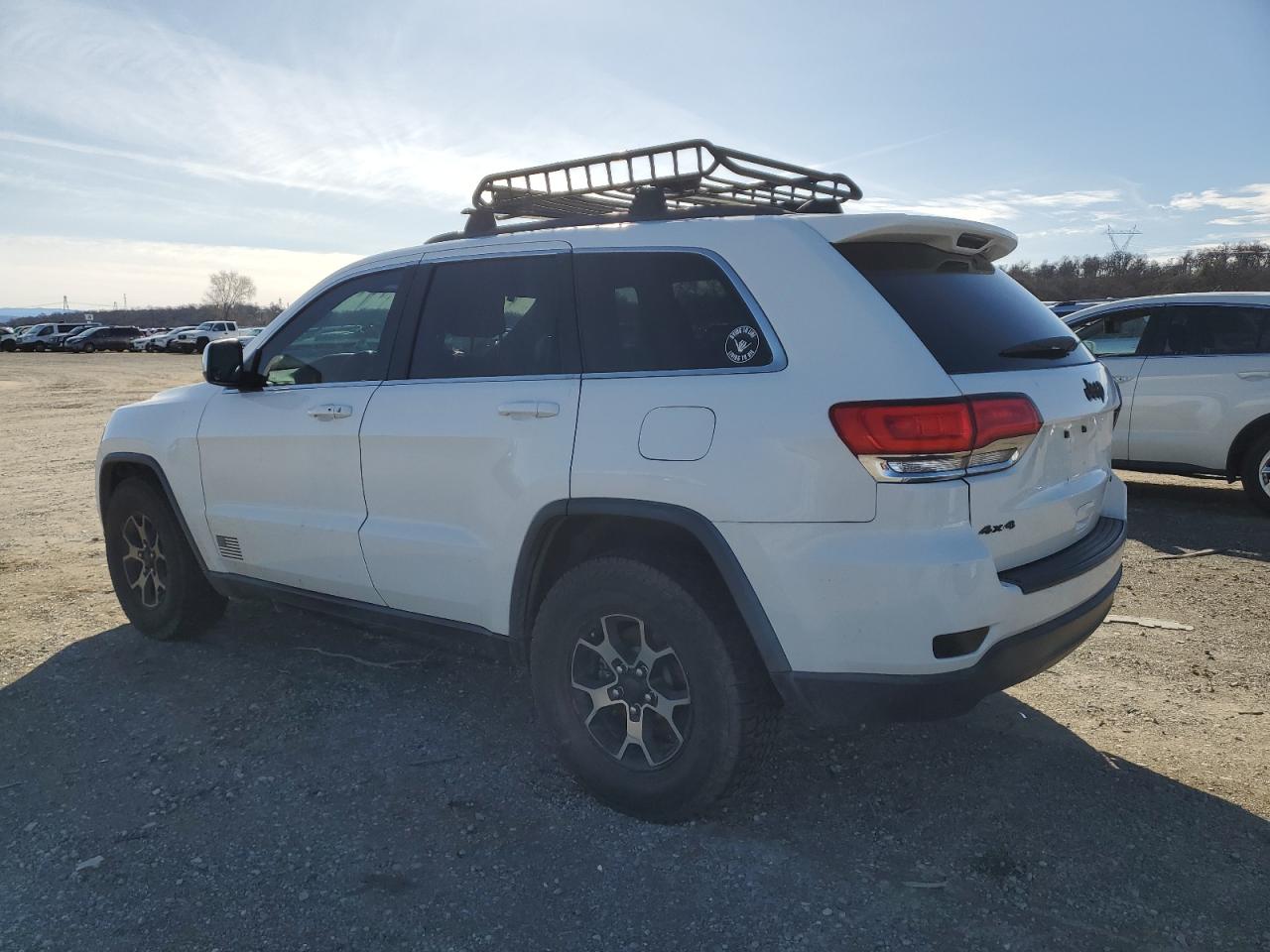 2016 Jeep Grand Cherokee - Image 2