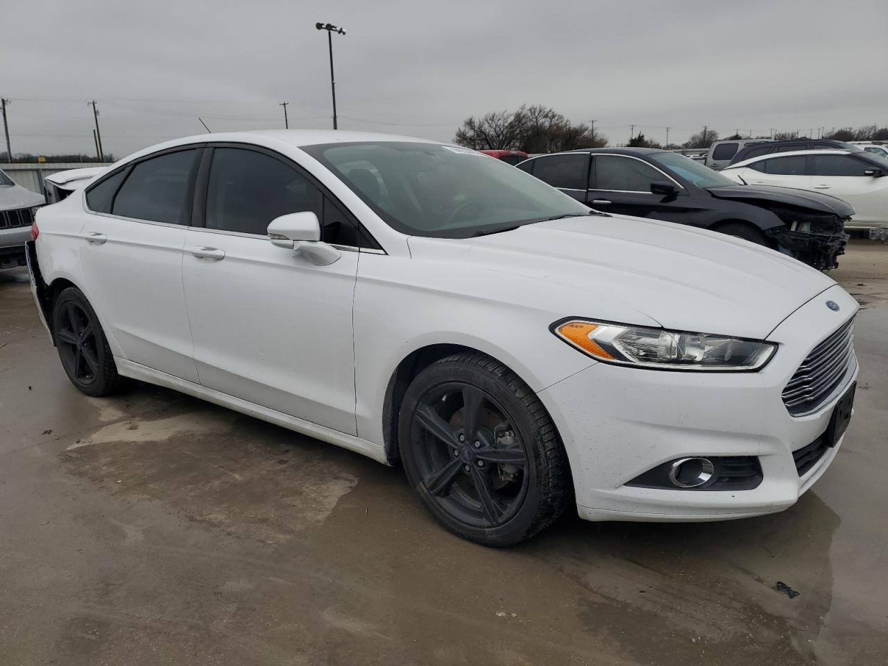 2016 Ford Fusion - Image 4
