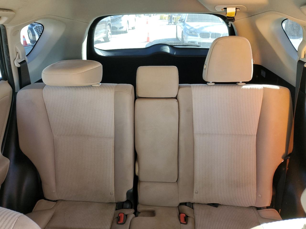 2013 Toyota RAV 4 - Image 10