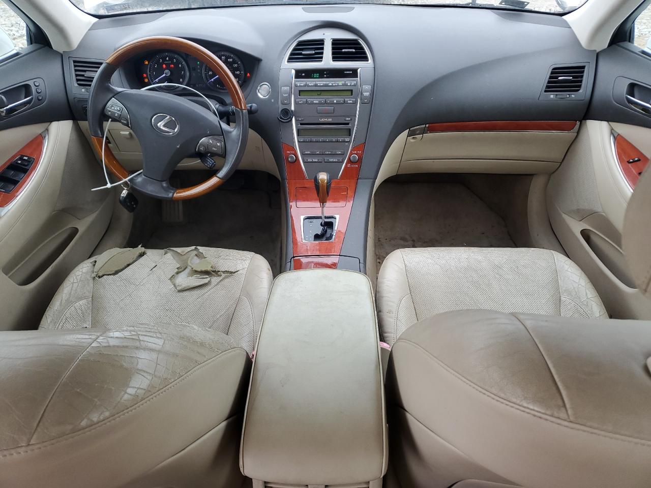 2010 Lexus ES - Image 8