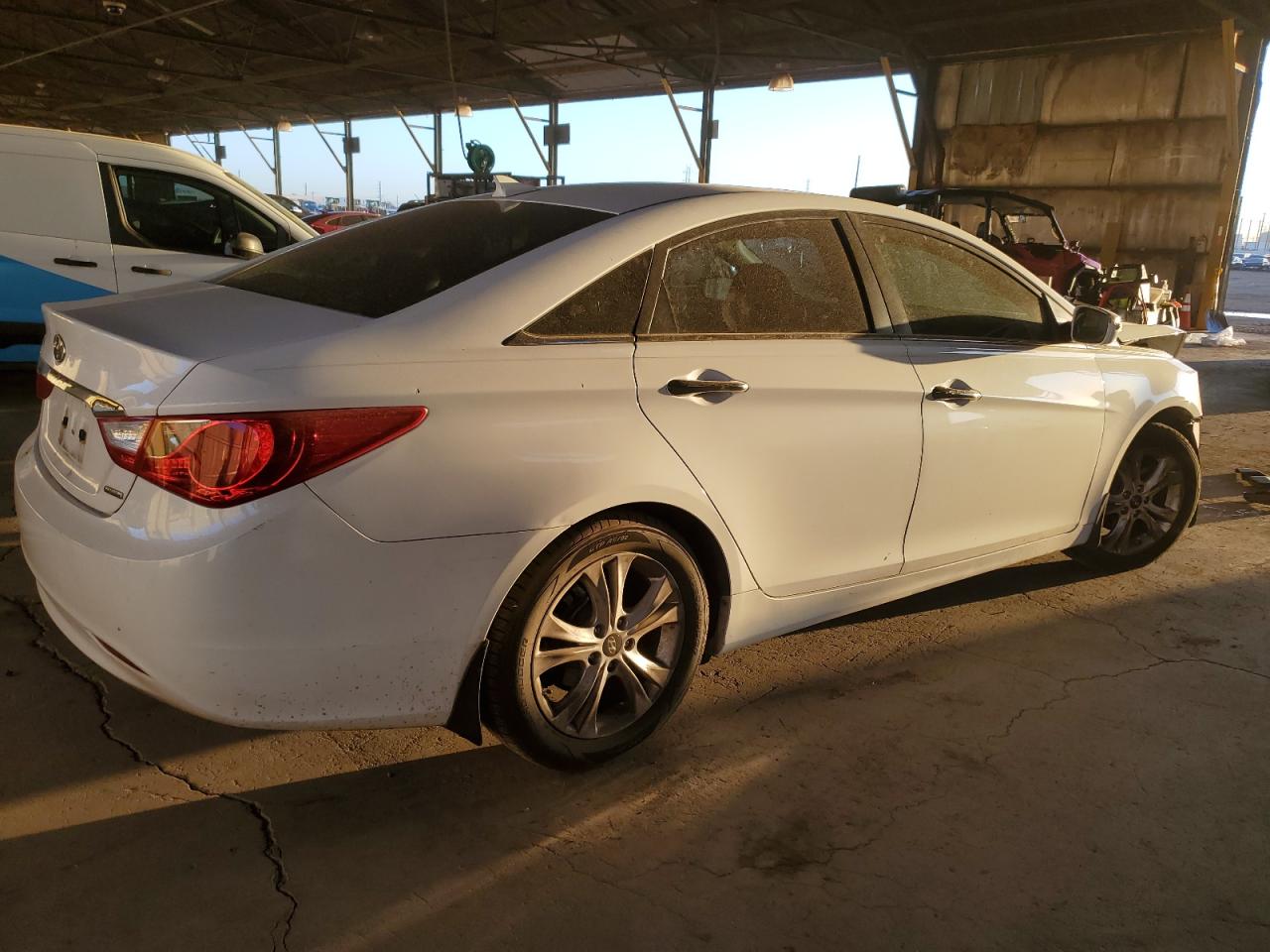2013 Hyundai Sonata - Image 3