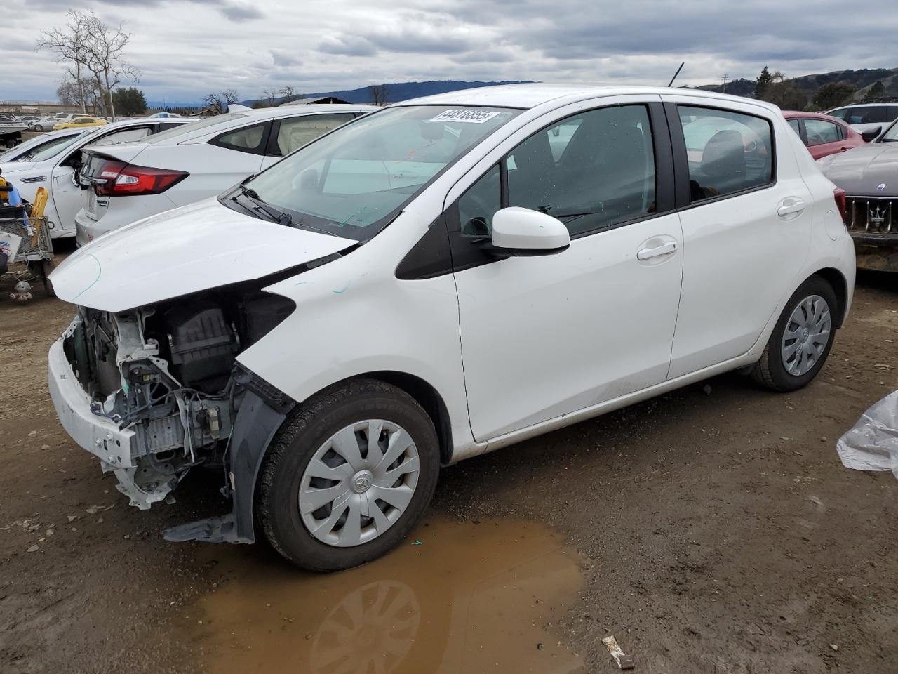 2015 Toyota Yaris - Image 1