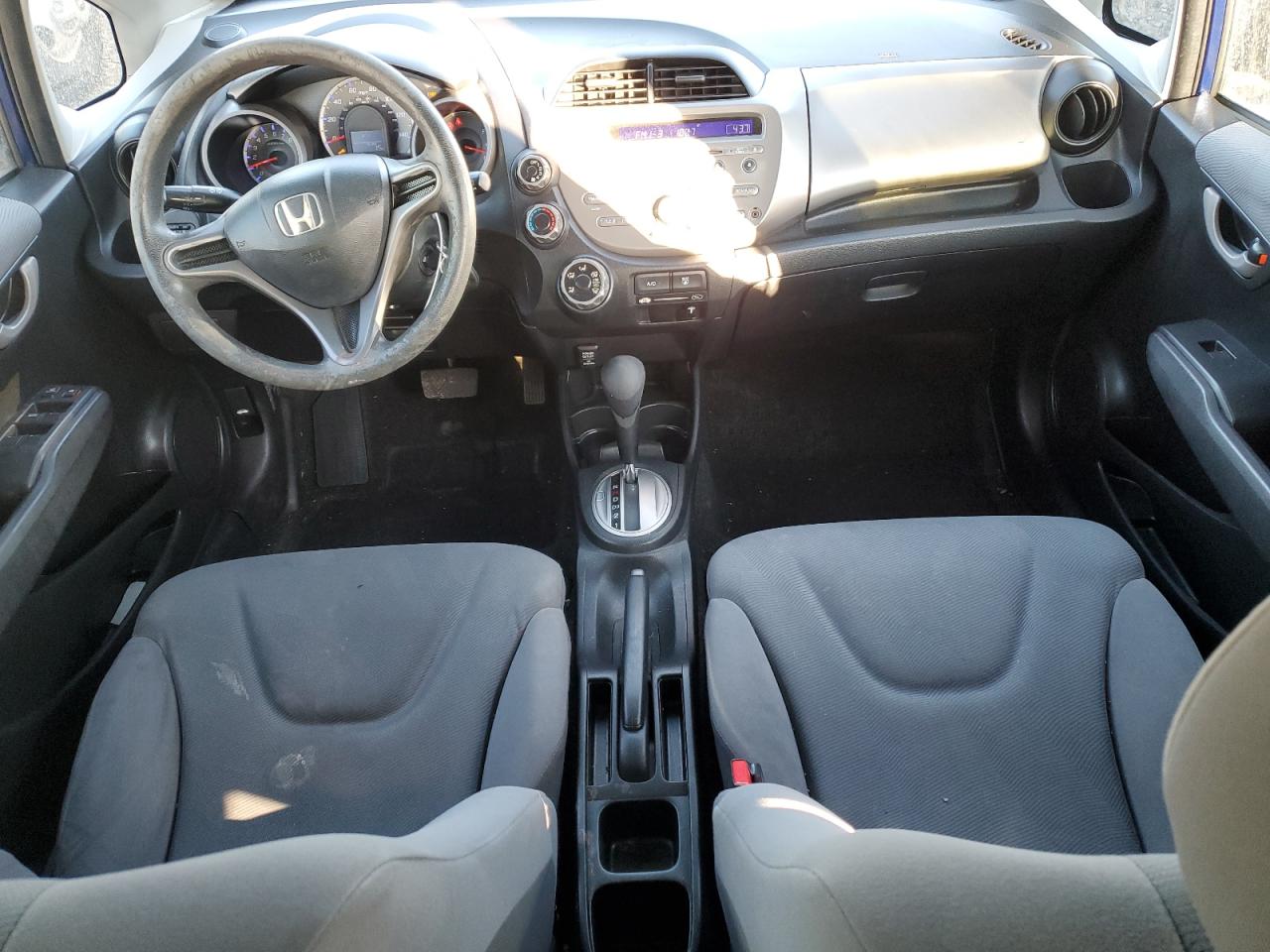 2009 Honda Fit - Image 8