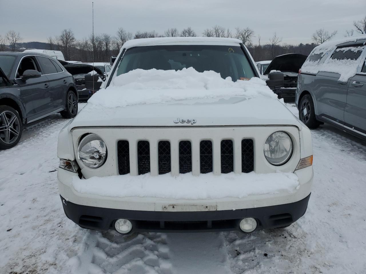 2014 Jeep Liberty (Patriot) - Image 5