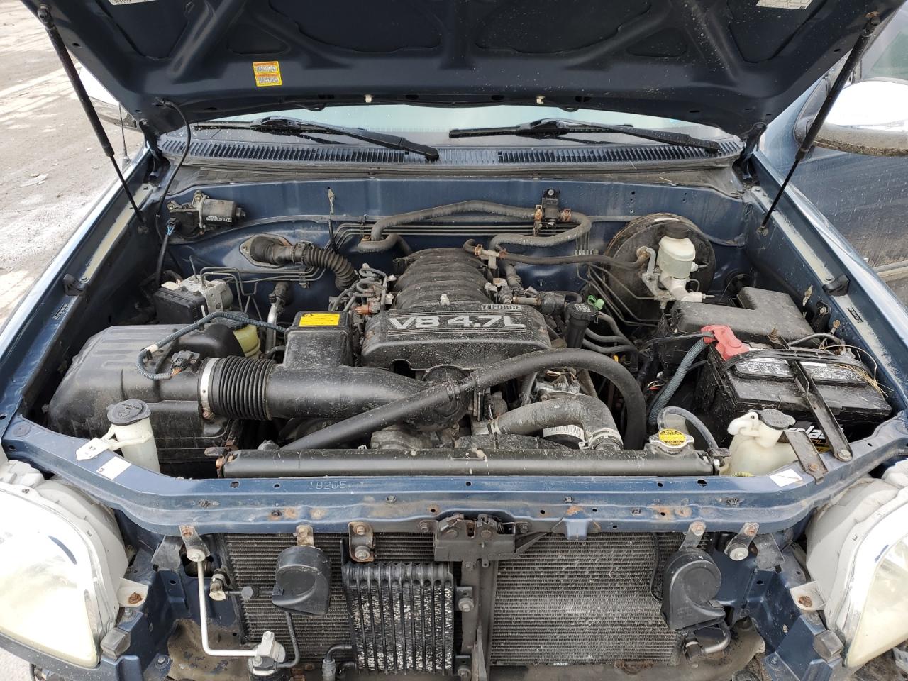 2005 Toyota Tundra - Image 11