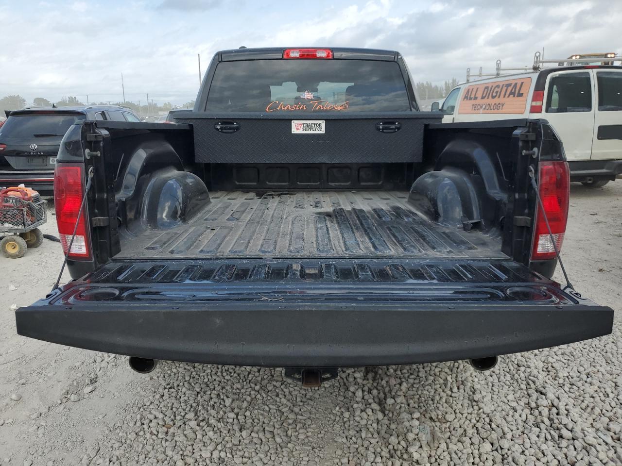 2018 RAM 1500 - Image 6