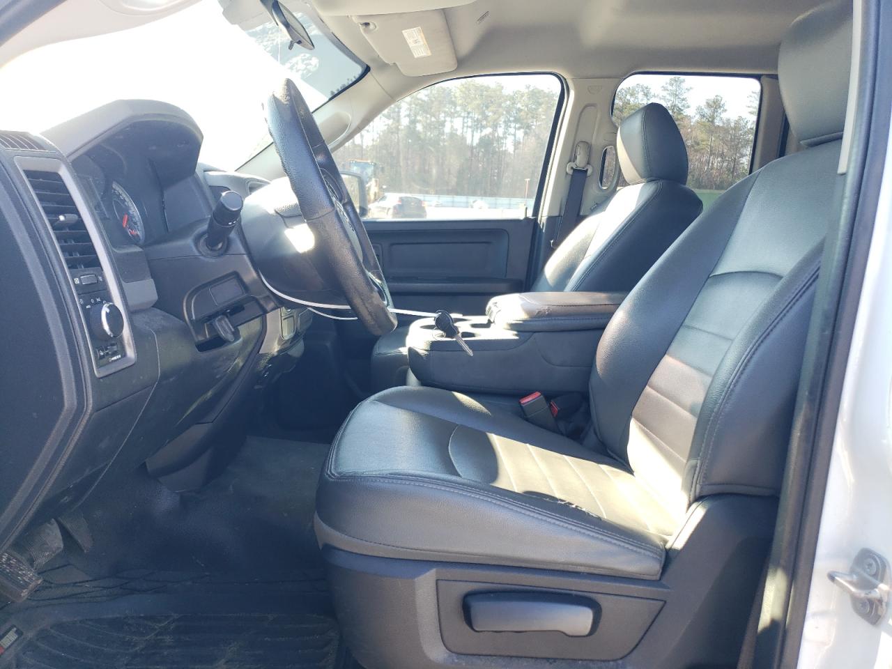 2017 RAM 1500 - Image 7