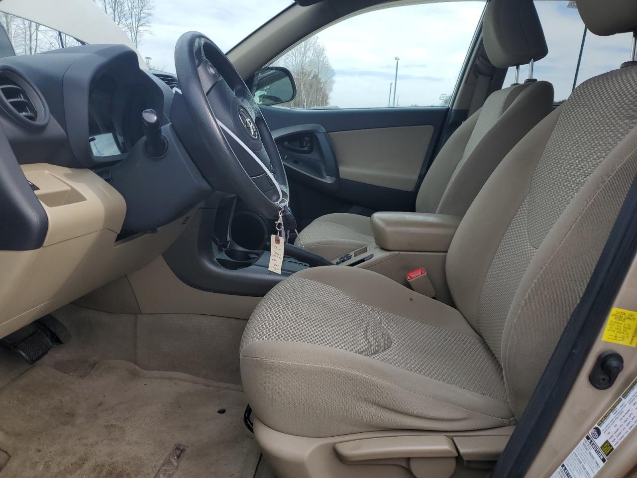 2011 Toyota RAV 4 - Image 7