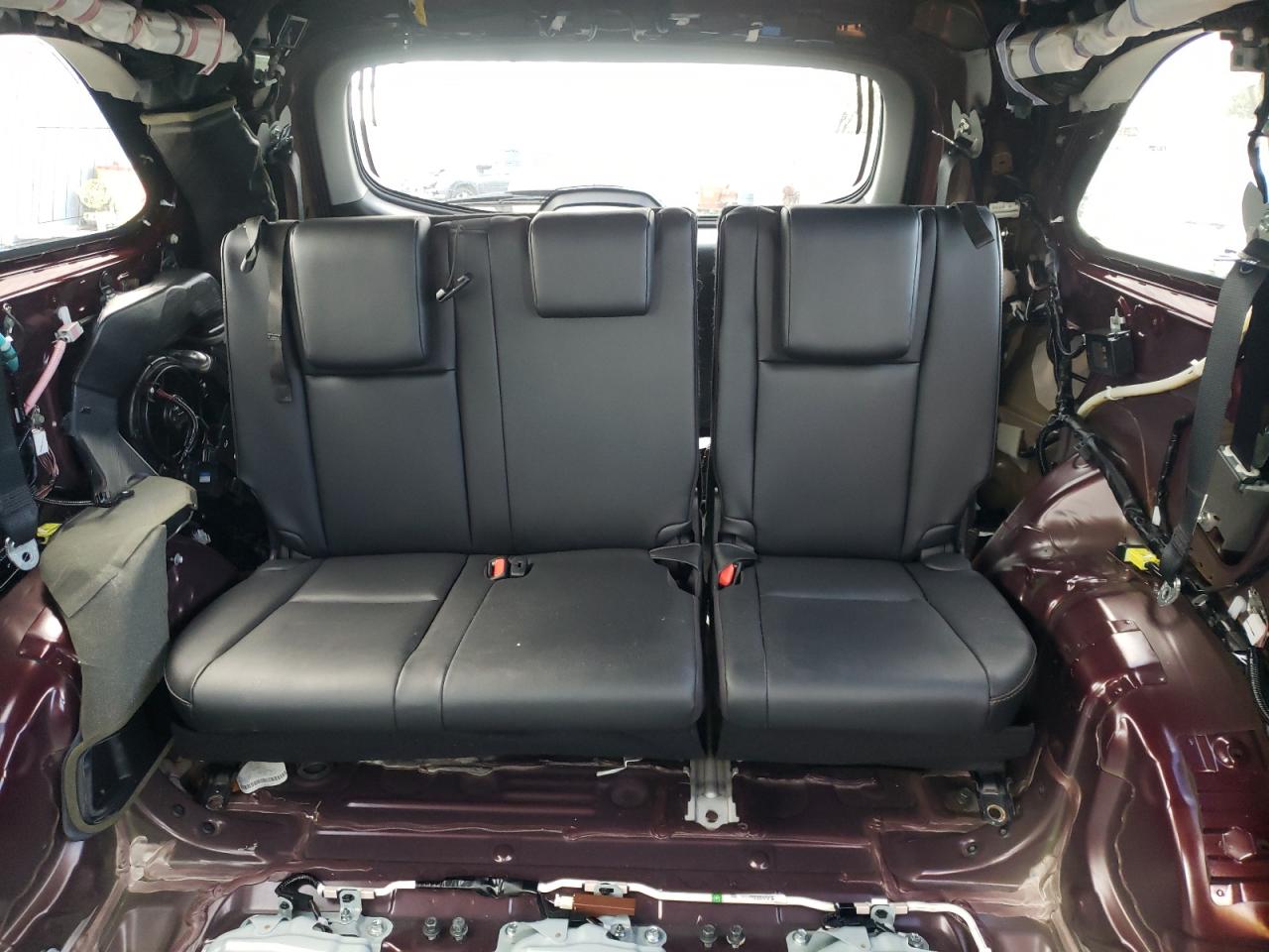 2019 Toyota Highlander - Image 10