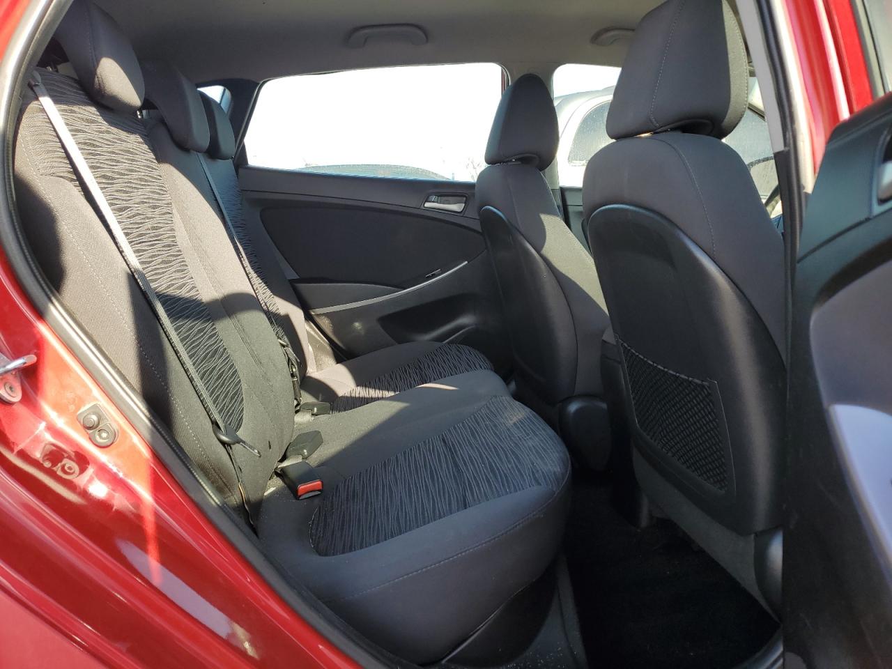 2015 Hyundai Accent - Image 10