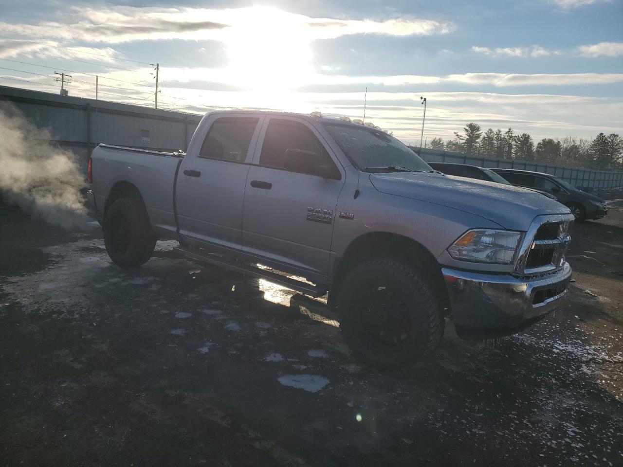 2016 RAM 2500 - Image 4