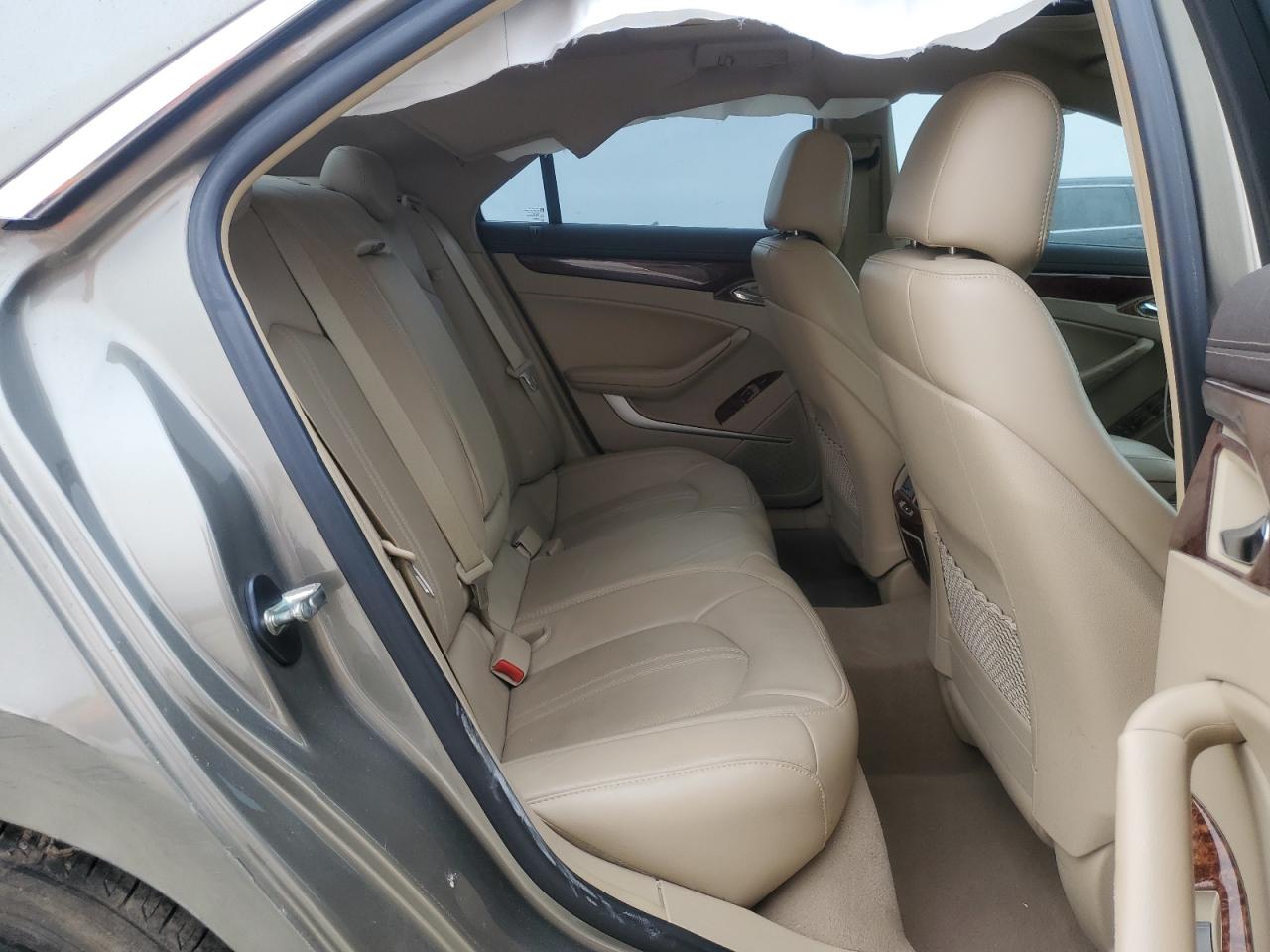 2011 Cadillac CTS - Image 10