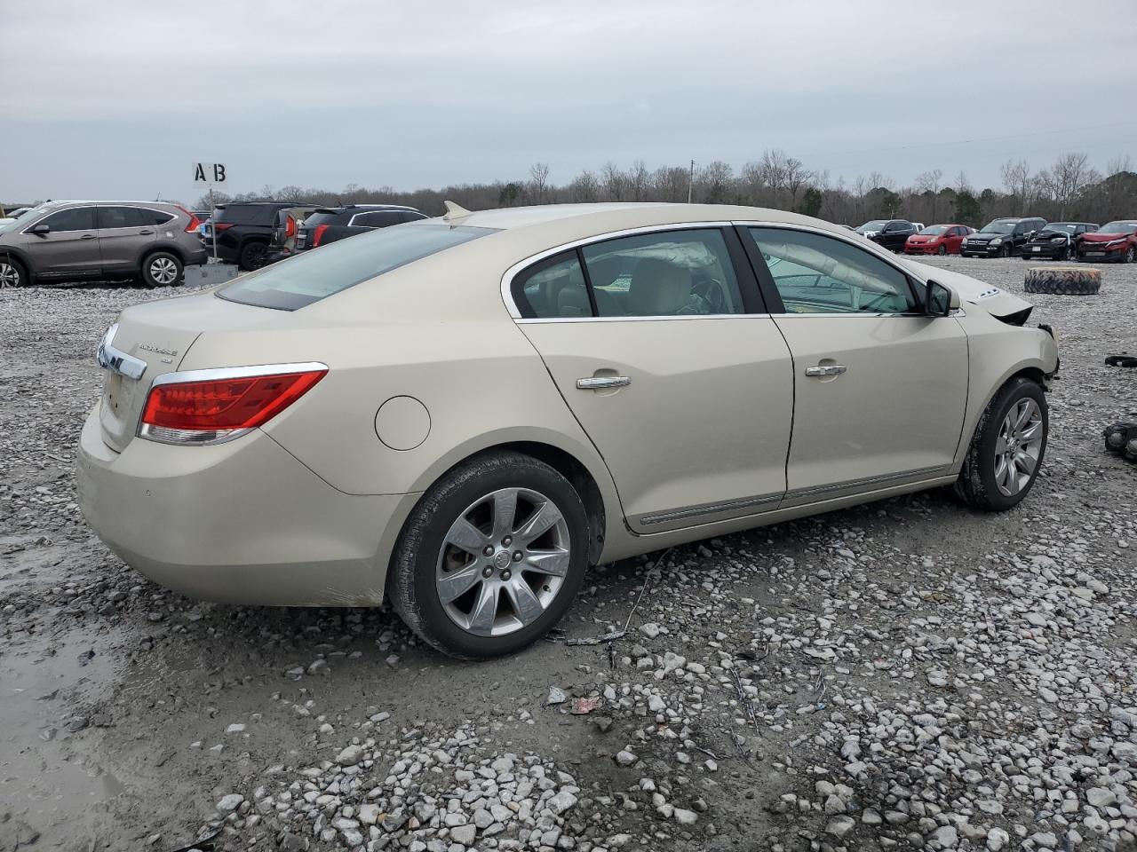 2010 Buick LaCrosse - Image 3