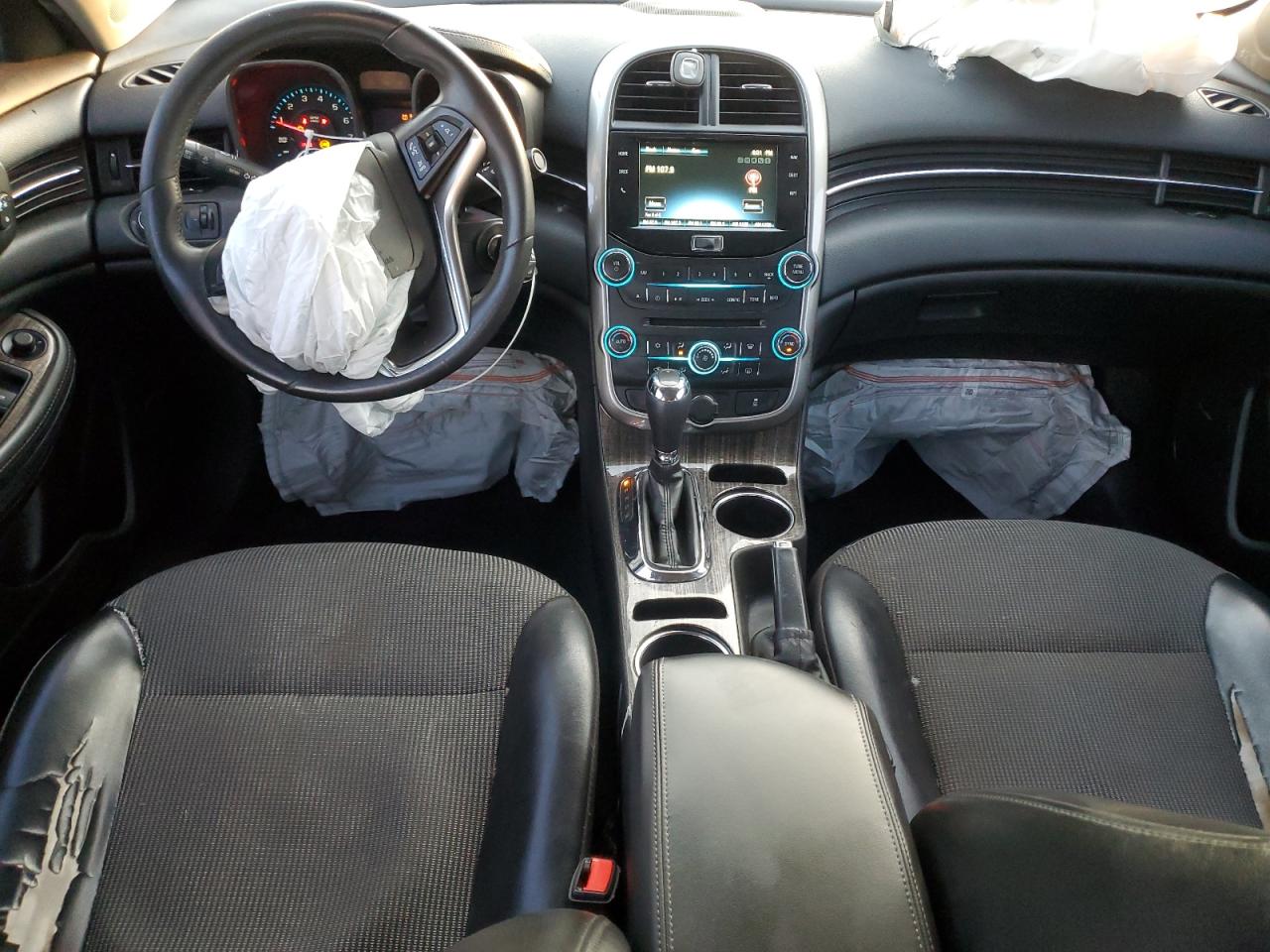 2015 Chevrolet Malibu - Image 8