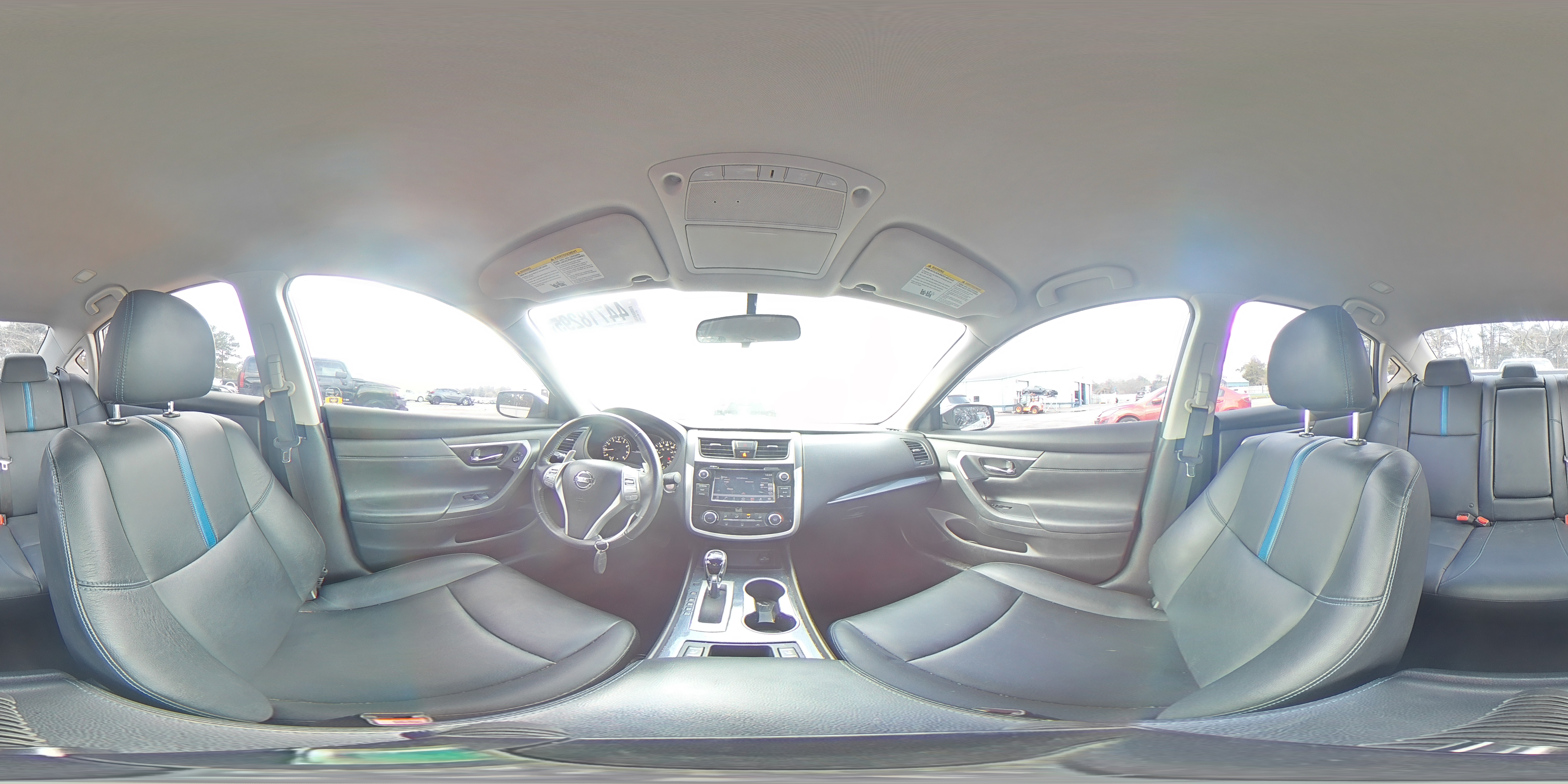 2018 Nissan Altima - Image 14