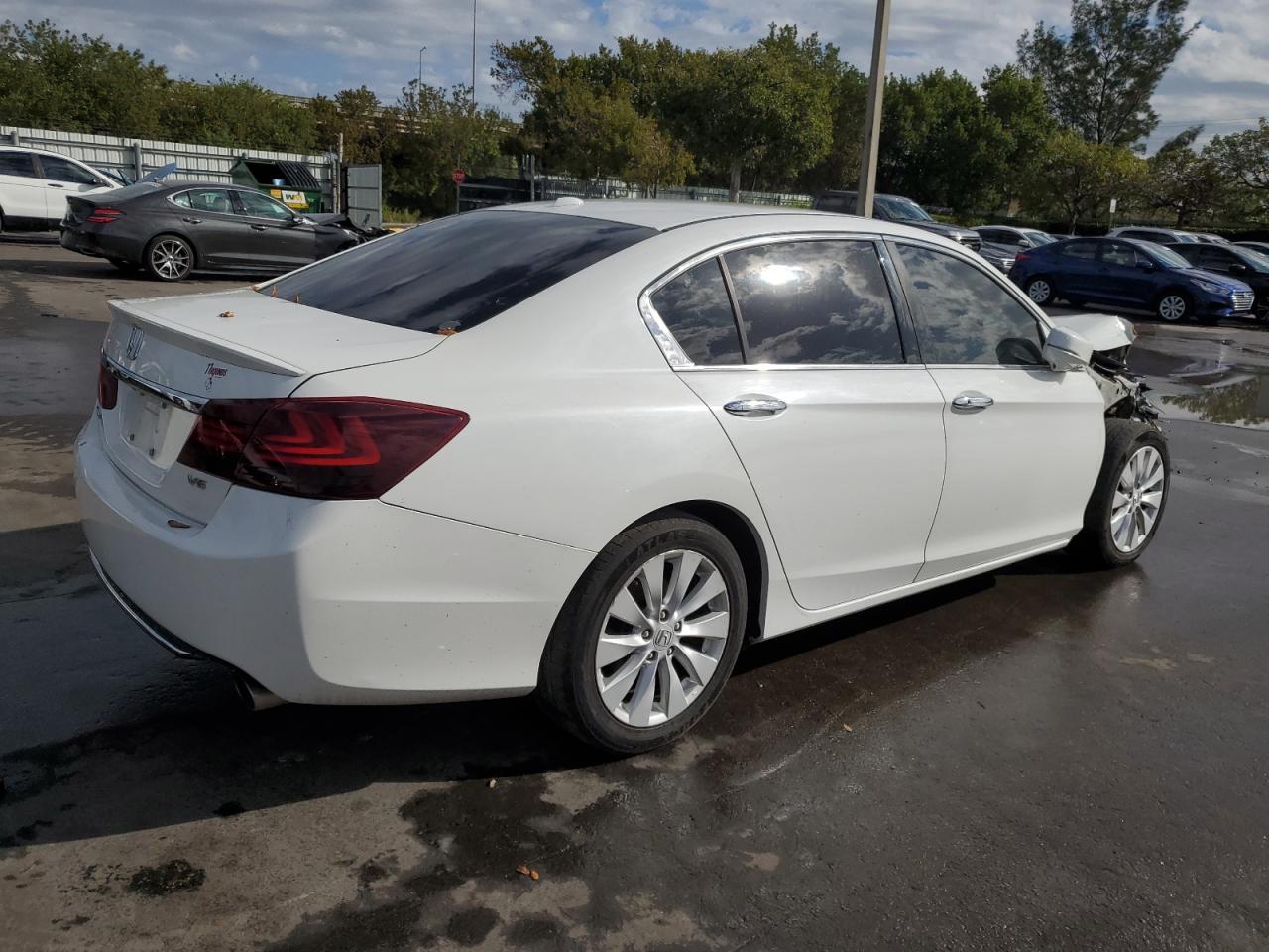 2014 Honda Accord - Image 3