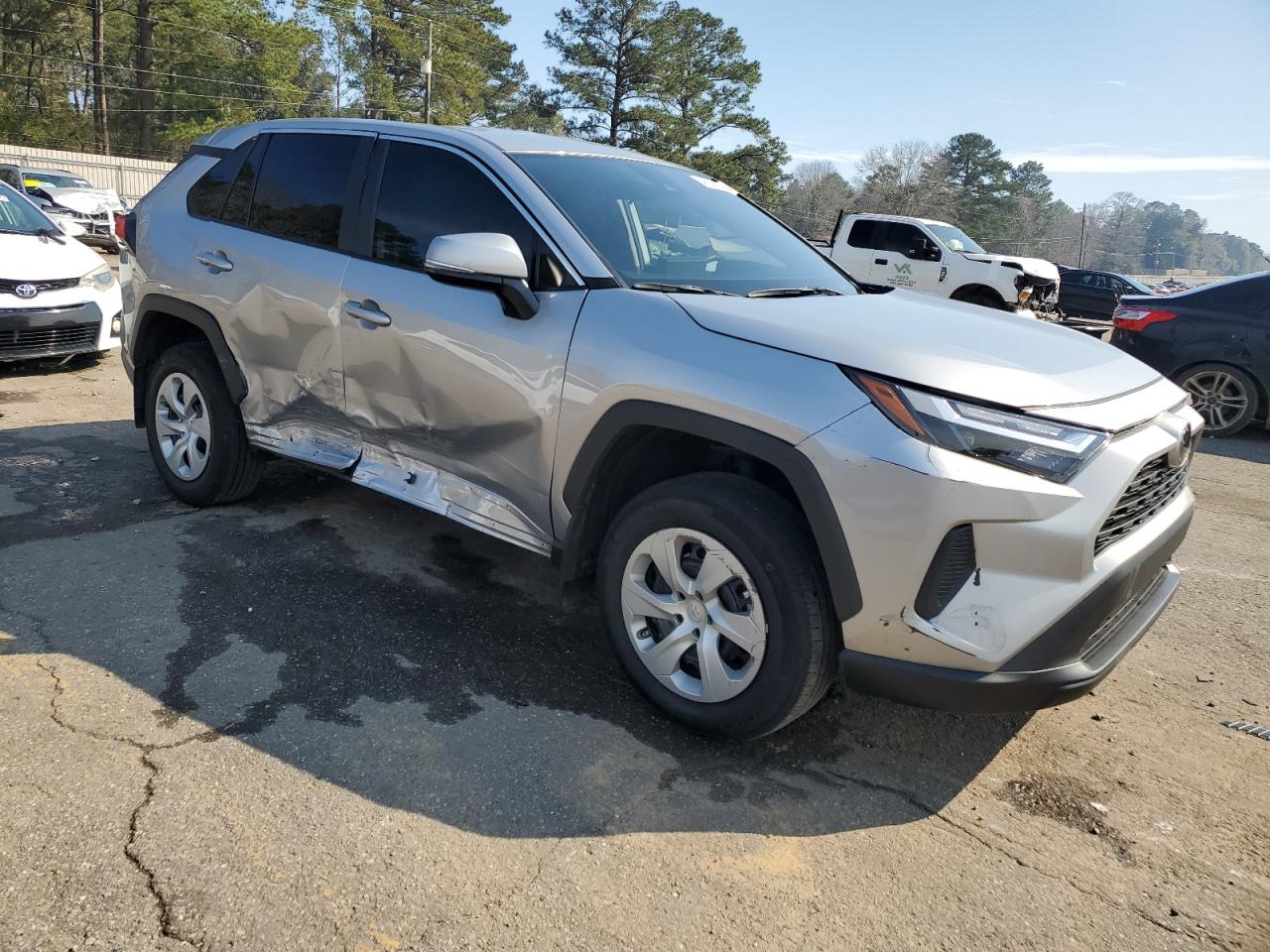 2024 Toyota RAV 4 - Image 4
