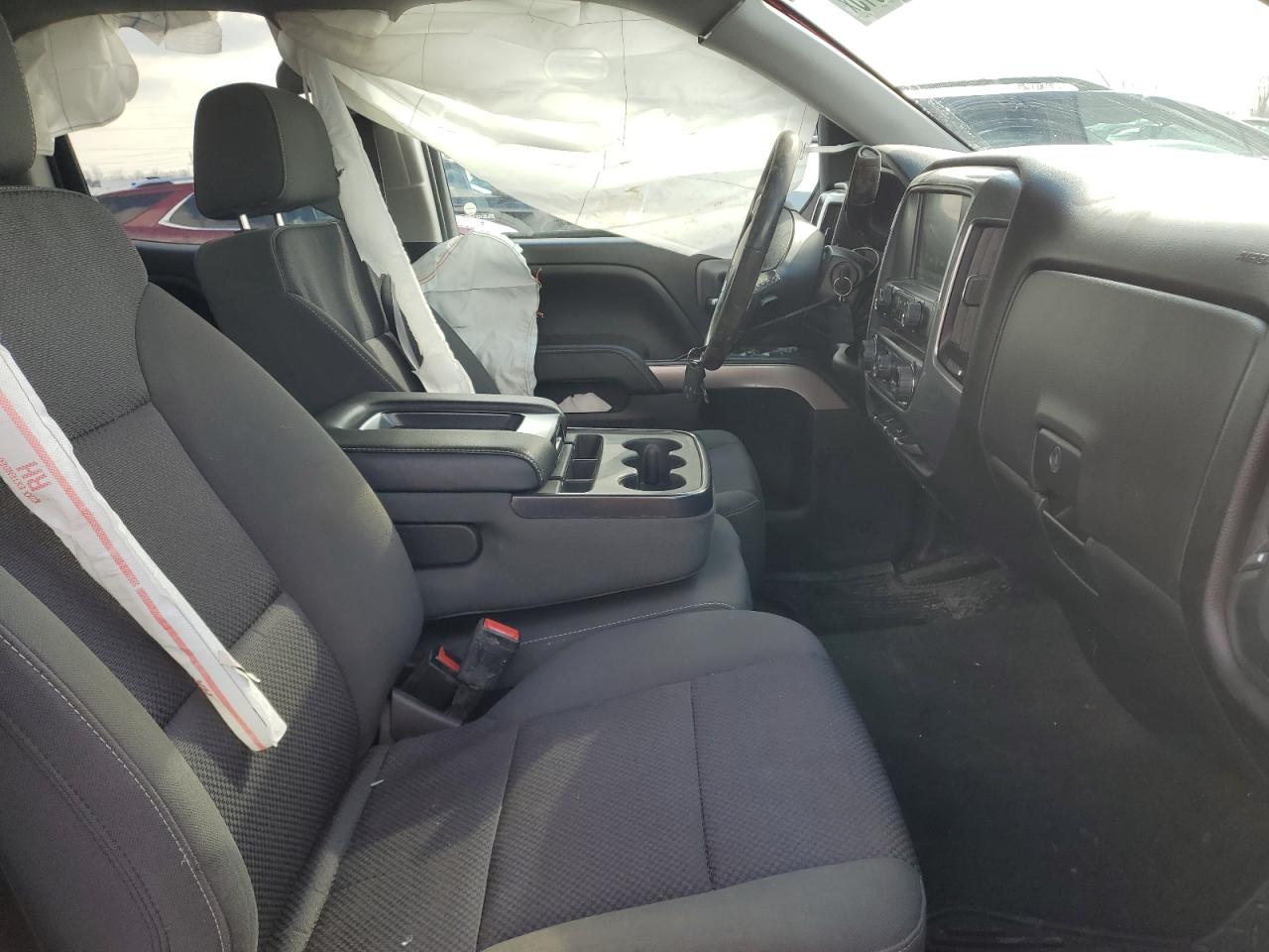 2016 Chevrolet Silverado - Image 7