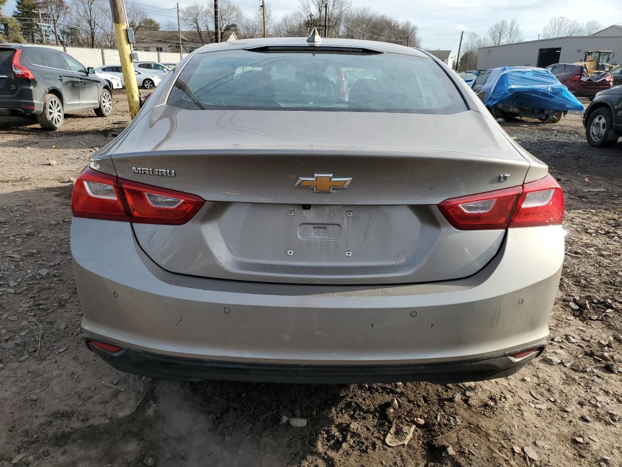 2023 Chevrolet Malibu - Image 6