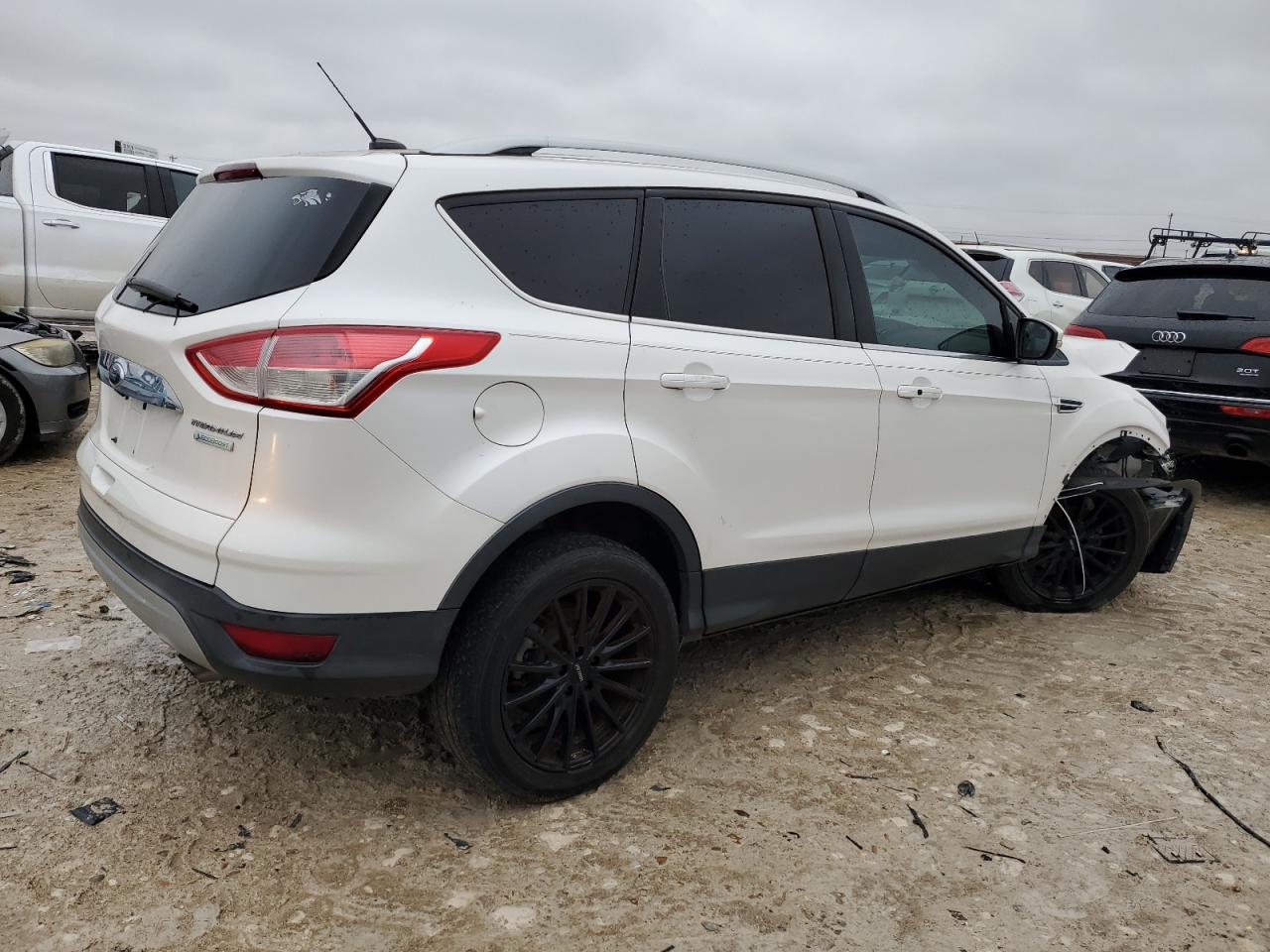 2015 Ford Escape - Image 3