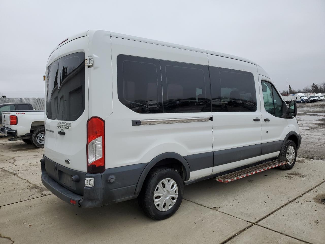 2016 Ford Transit - Image 11