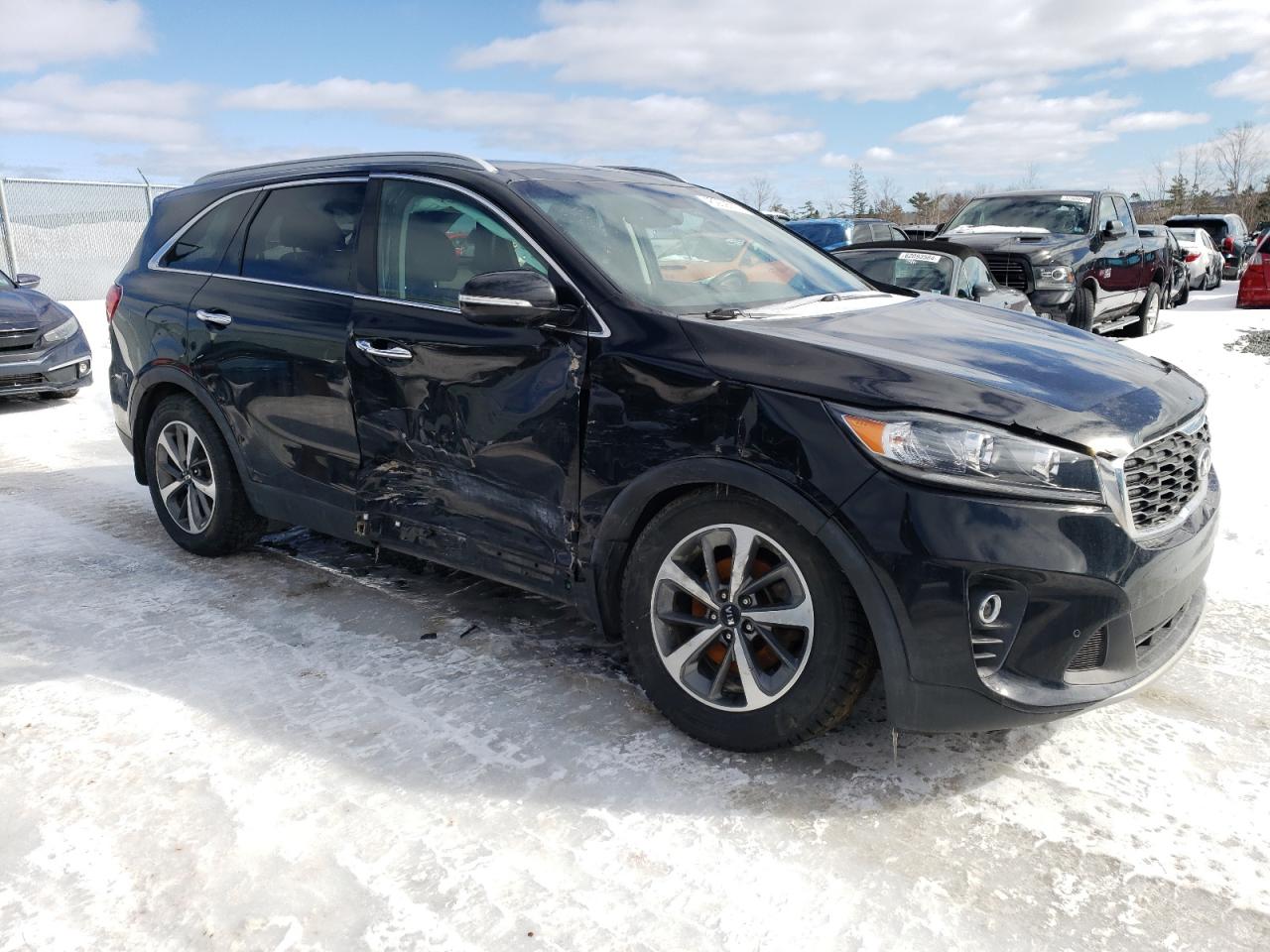 2019 Kia Sorento - Image 4