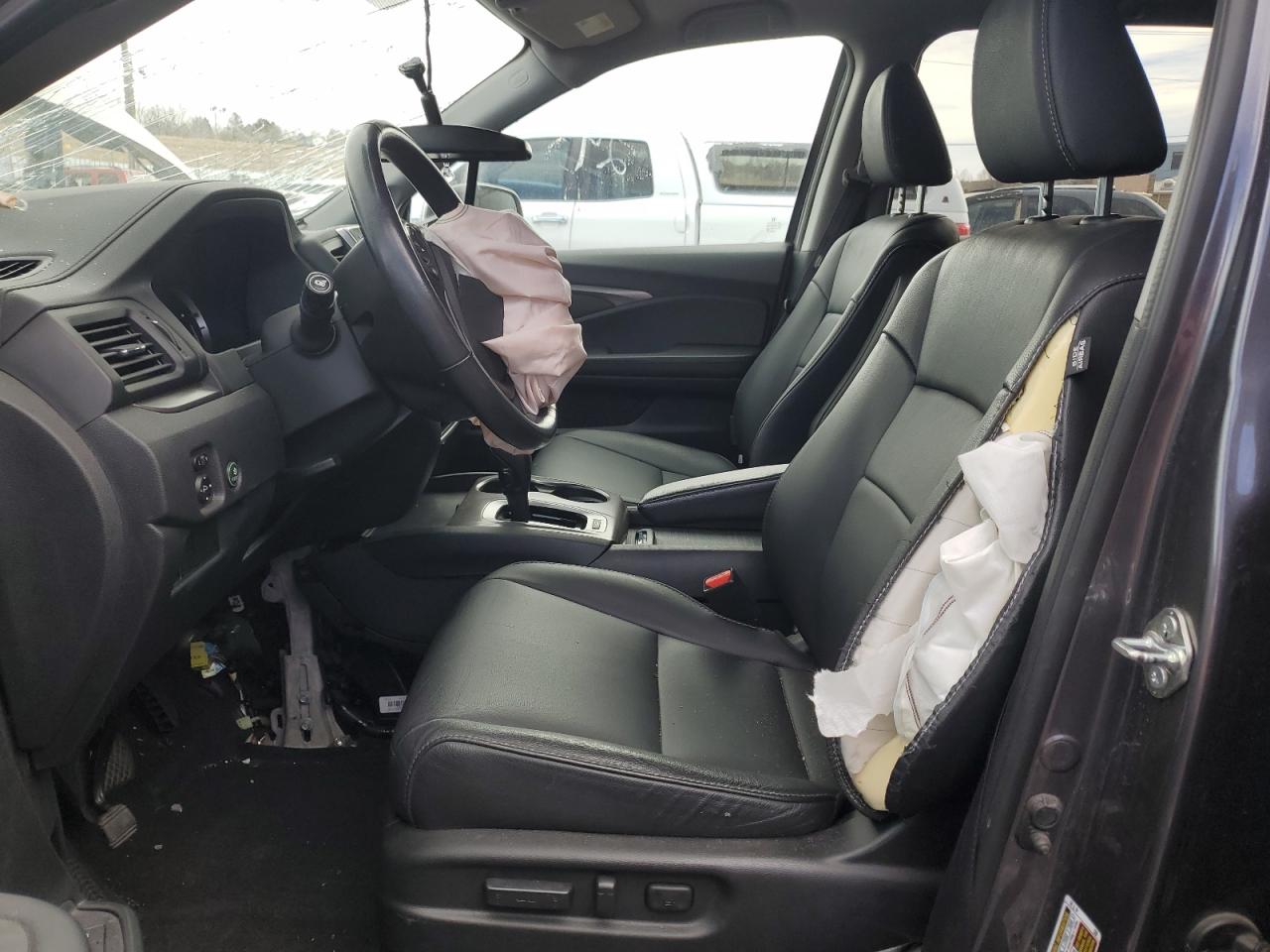 2017 Honda Pilot - Image 7